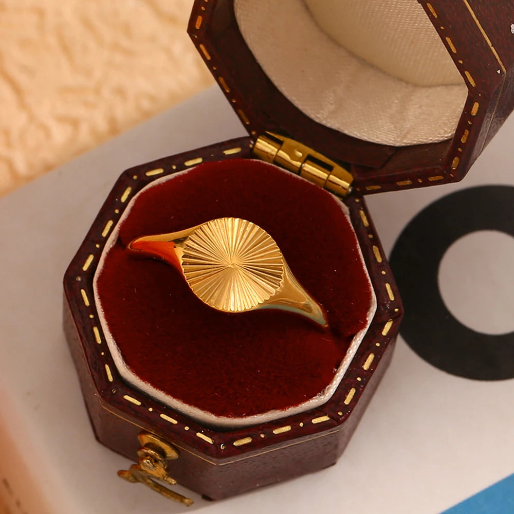 Sunray Signet Ring