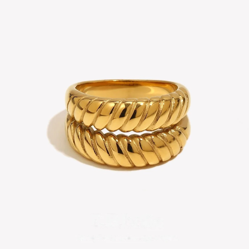Double Croissant Dome Ring