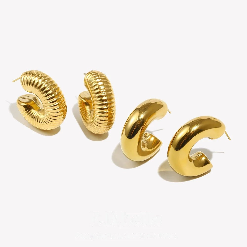 Ribbed Bold C-Hoops