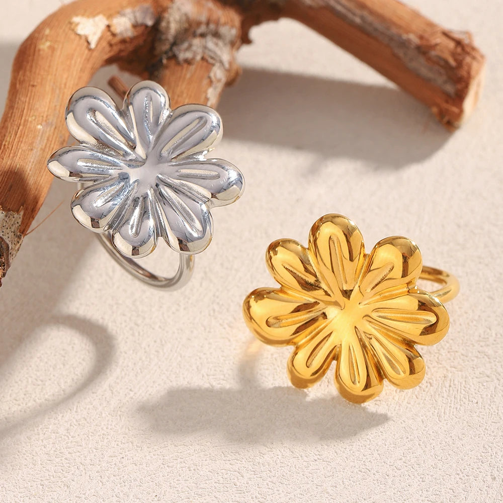 Big Bloom Flower Ring