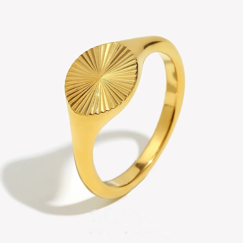 Sunray Signet Ring