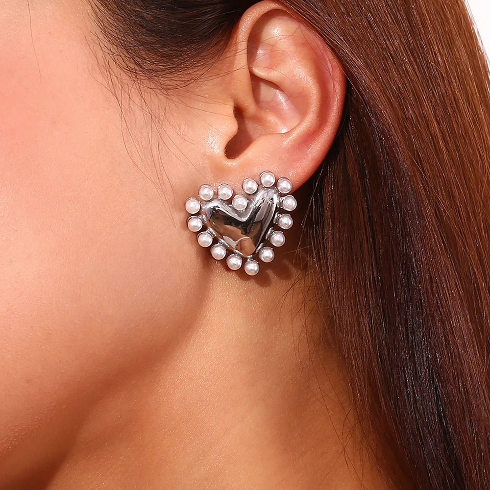 Pearl Halo Heart Studs