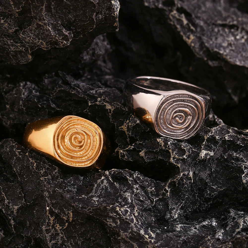 Swirl Signet Ring